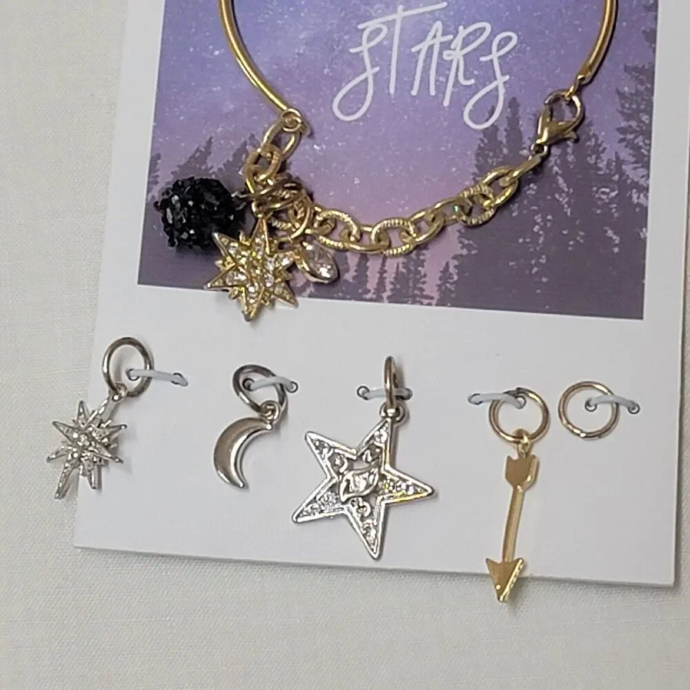 Reach for the Stars Bangle Bracelet Includes 7 Charms Gold & Silver Color READ
